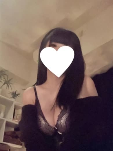 秋葉原のメンズエステなら『AROMA CROWN-アロマクラウン-』 | あいら完全業界未経験 プロフィール