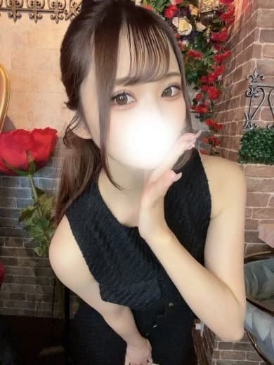 秋葉原のメンズエステなら『AROMA CROWN-アロマクラウン-』 | ゆな完全業界未経験 プロフィール