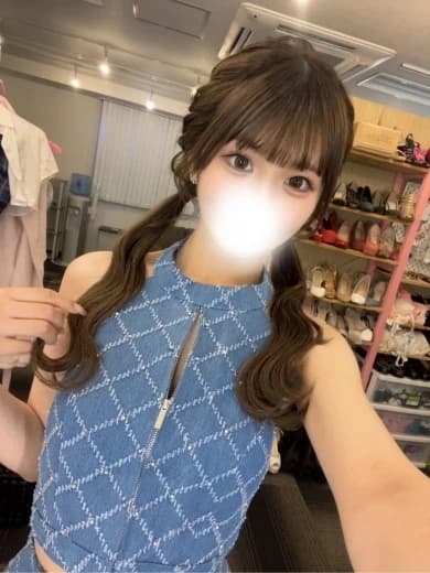 秋葉原のメンズエステなら『AROMA CROWN-アロマクラウン-』 | SS級りさ プロフィール