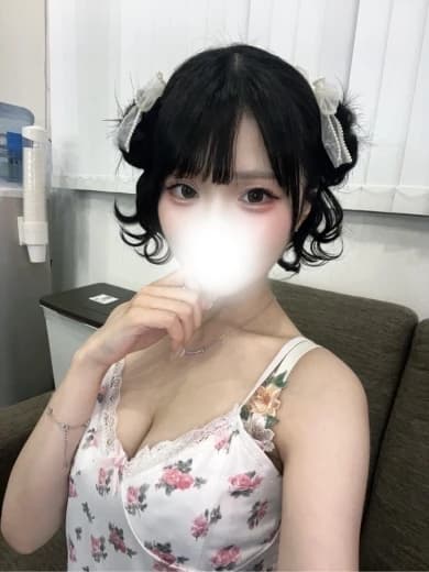 秋葉原のメンズエステなら『AROMA CROWN-アロマクラウン-』 | SS級りさ プロフィール