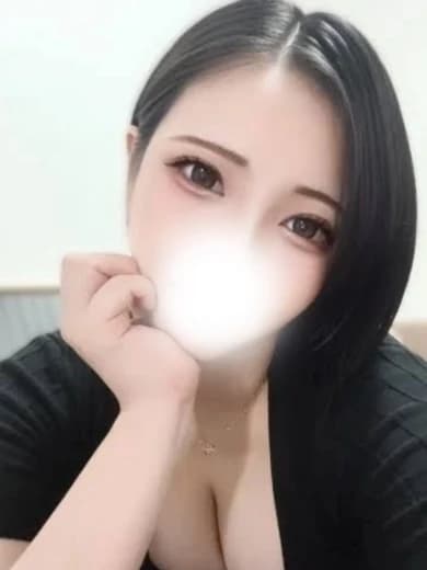 秋葉原のメンズエステなら『AROMA CROWN-アロマクラウン-』 | SS級なつ プロフィール