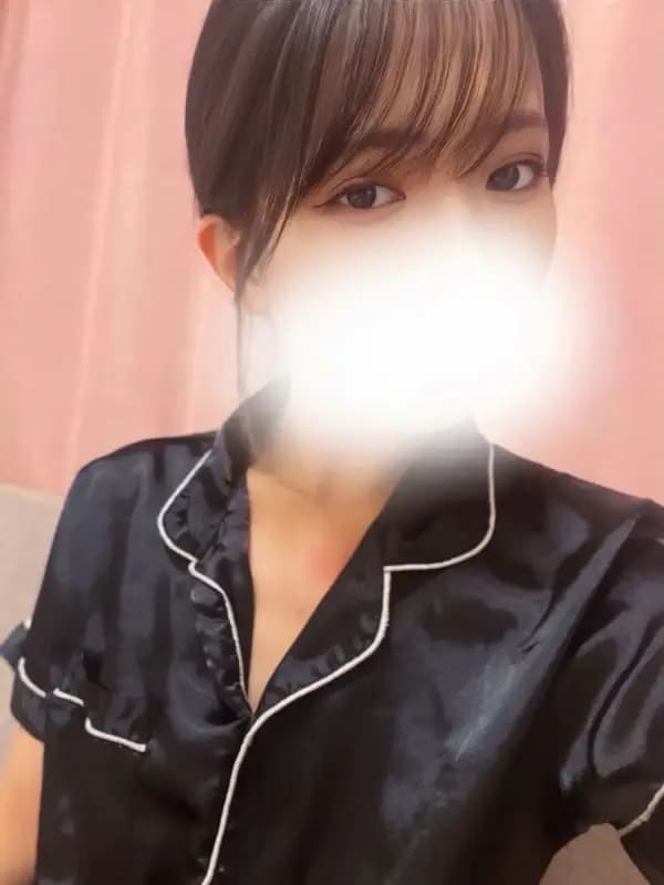 木崎りかさんのプロフィール｜北千住メンズエステ｜完全個室リラクゼーション｜REMIS（ランス）