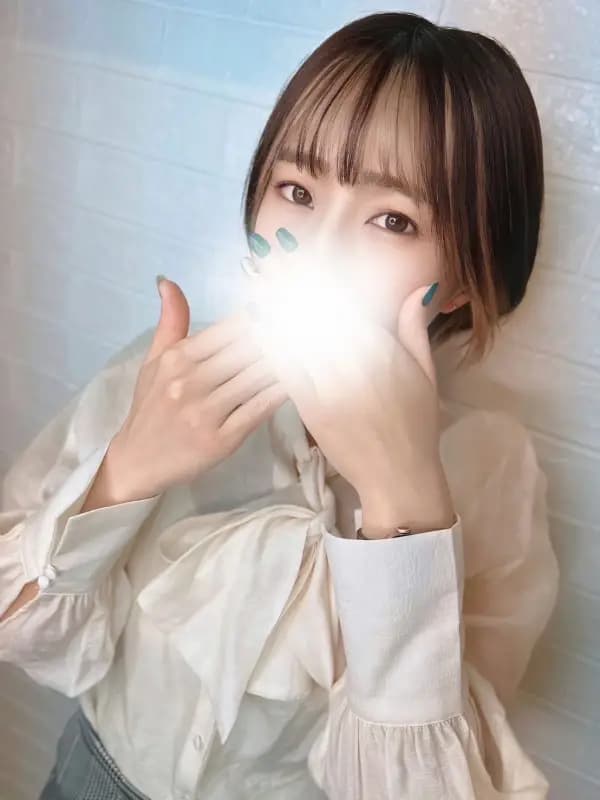 君島 みやびさんのプロフィール｜北千住メンズエステ｜完全個室リラクゼーション｜REMIS（ランス）