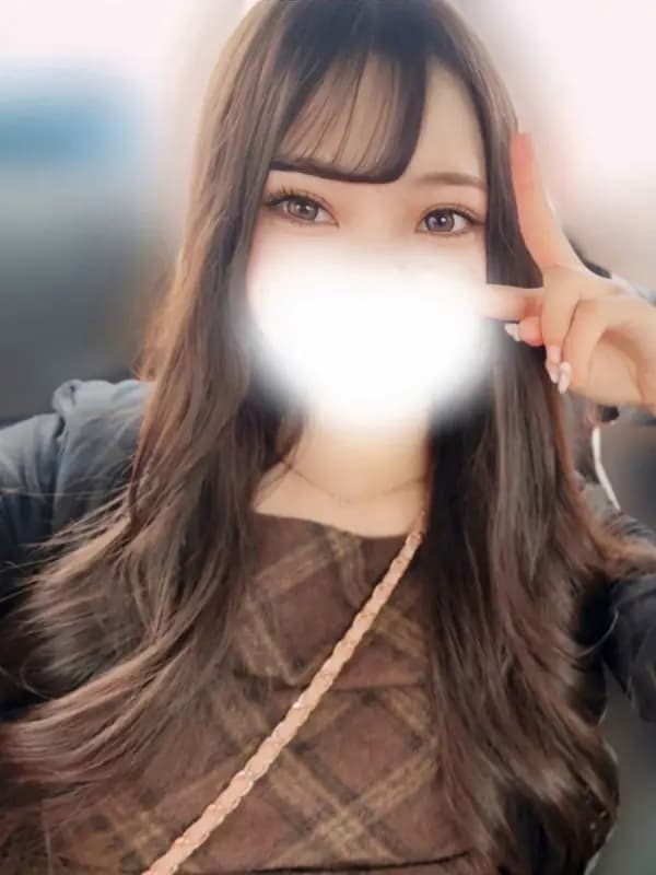 愛川なつみ