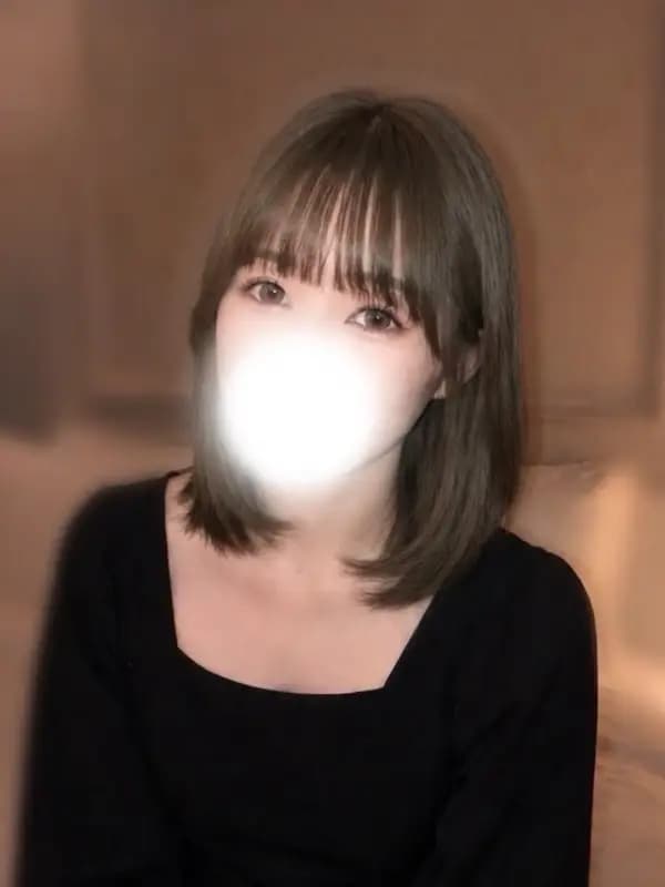 夏目さりなさんのプロフィール｜北千住メンズエステ｜完全個室リラクゼーション｜REMIS（ランス）