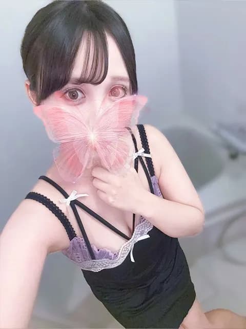 藤咲　ひよりさんのプロフィール｜赤羽・メンズエステ｜Lux moment（ラグモーメント）