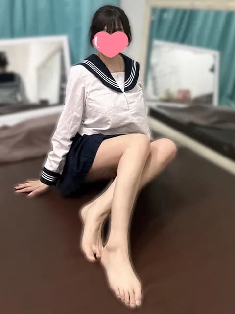 佐々木　りこさんのプロフィール｜赤羽・メンズエステ｜Lux moment（ラグモーメント）