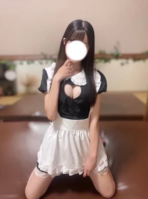 葉月　ゆいさんのプロフィール｜赤羽・メンズエステ｜Lux moment（ラグモーメント）