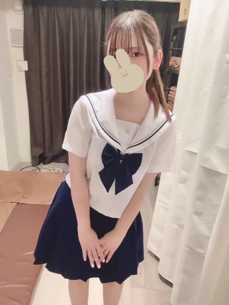 星奈あおい