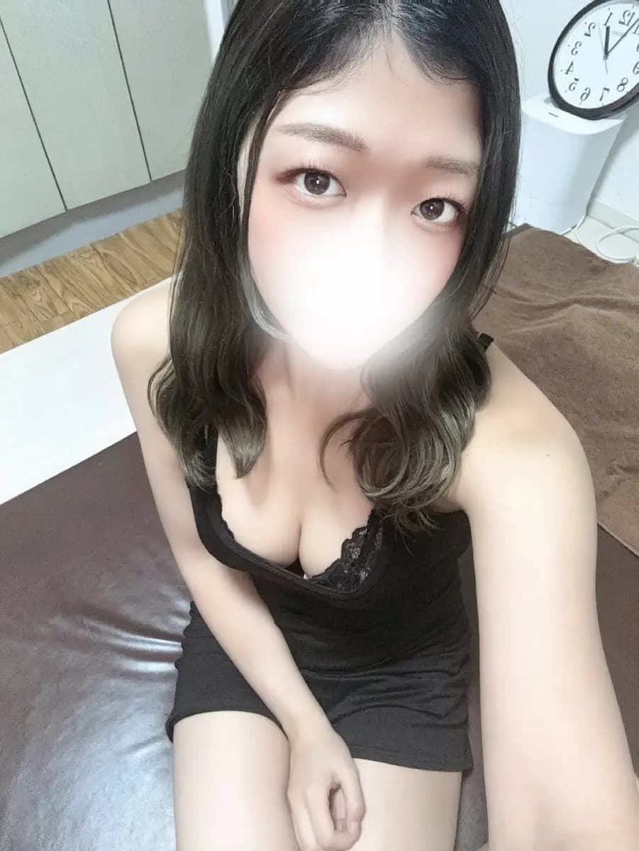 佐伯　みかプロフィール｜赤羽メンズエステ『赤羽ストリーム』