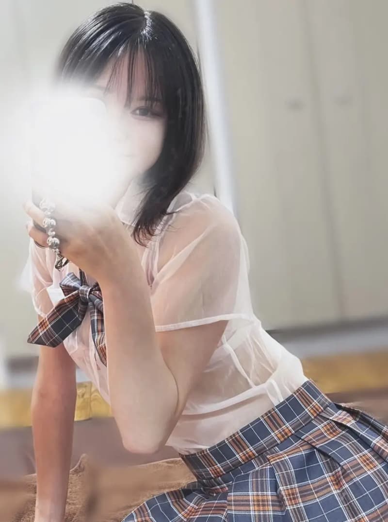 柚木かれん