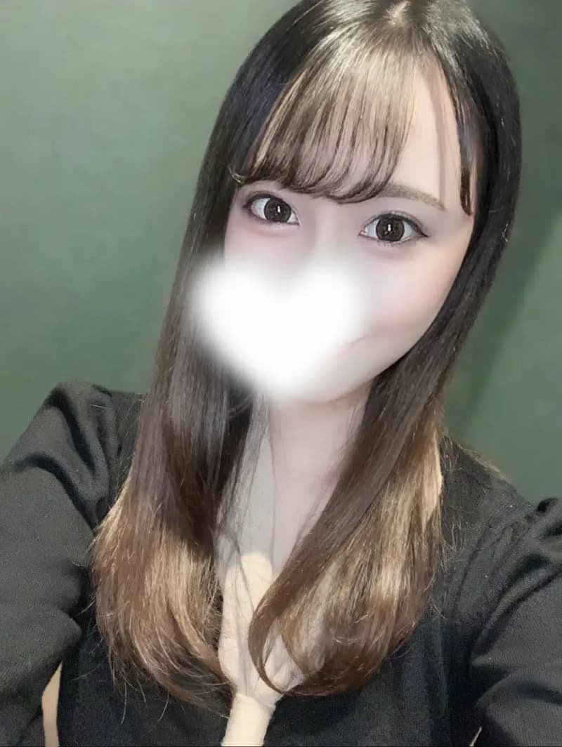 愛葉 れいあ