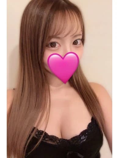 桃 かのん