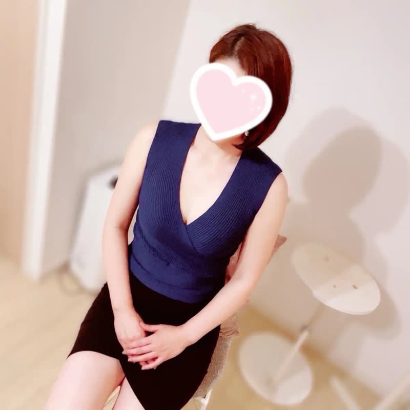 小峰あず