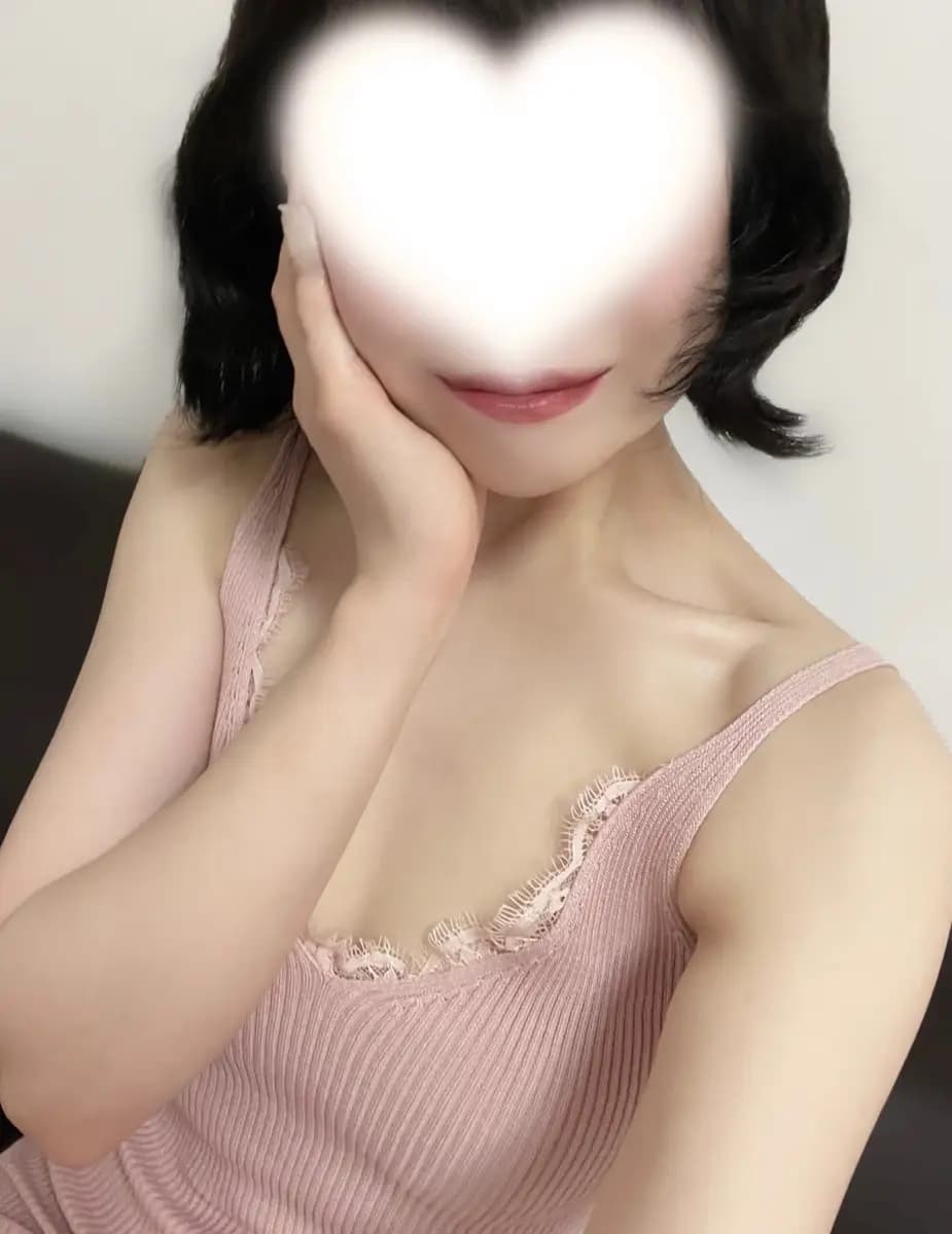 餅田すみれ | 笹塚メンズエステ 淑女の手