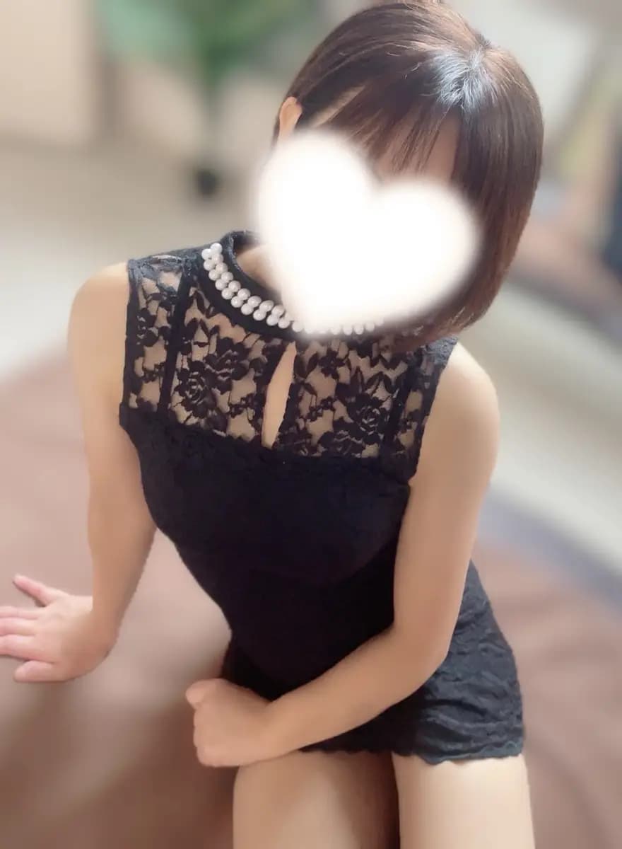 白咲ことね | 30代以上のハイクラスな淑女が在籍する極上の空間 | 代々木上原メンズエステ淑女の手