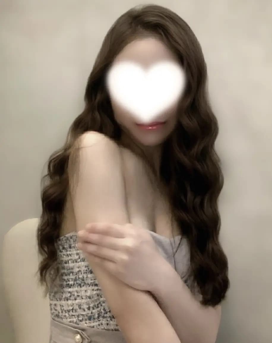 雪城のあ | 30代以上のハイクラスな淑女が在籍する極上の空間 | 代々木上原メンズエステ淑女の手