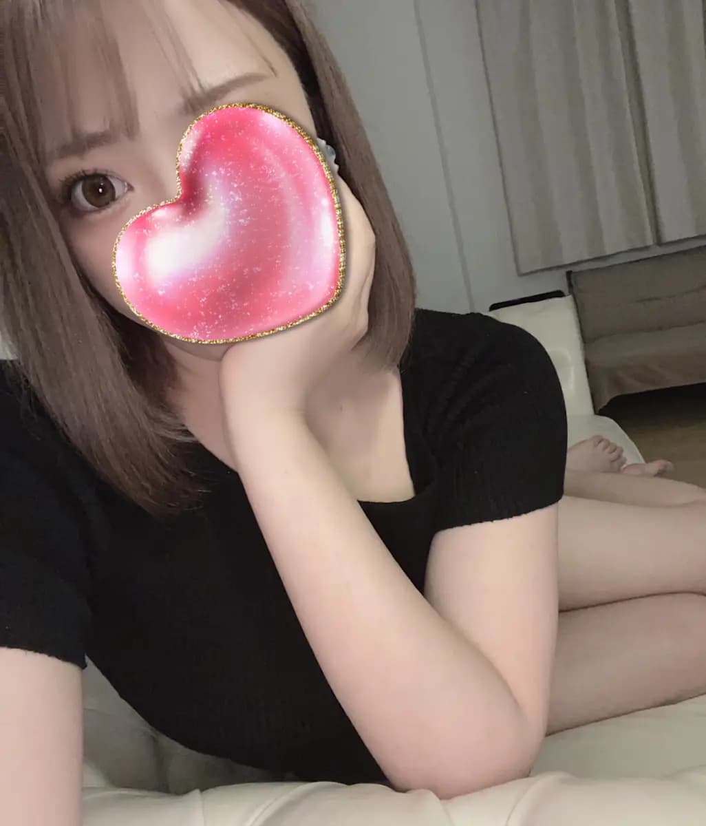 小宮ひなのプロフィール｜東京都 三軒茶屋 メンズエステ『三軒茶屋メンズエステMarron～マロン～』