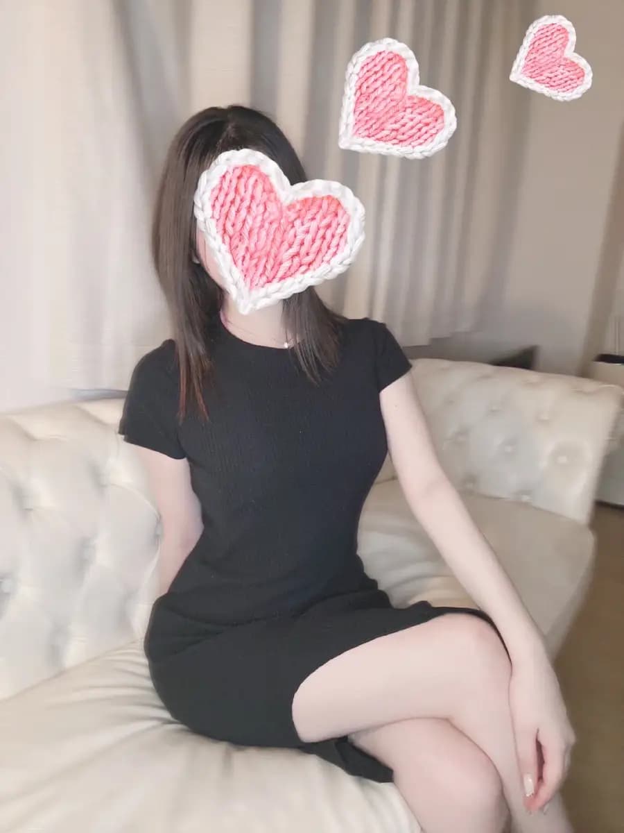 小宮ひなのプロフィール｜東京都 三軒茶屋 メンズエステ『三軒茶屋メンズエステMarron～マロン～』