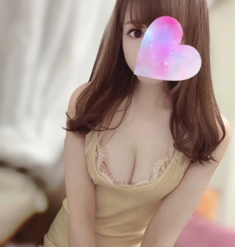 真白ゆい | 学芸大学・自由が丘メンズエステ Brown（ブラウン）の在籍セラピスト学芸大学・自由が丘メンズエステ Brown（ブラウン）