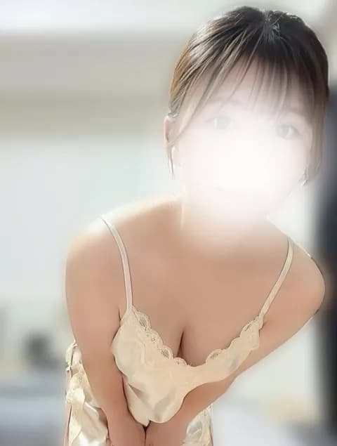 有村 ゆいさんのプロフィール｜蒲田　メンズエステ｜ファーストクラス