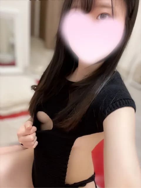 桃野木 ひなさんのプロフィール｜蒲田　メンズエステ｜ファーストクラス