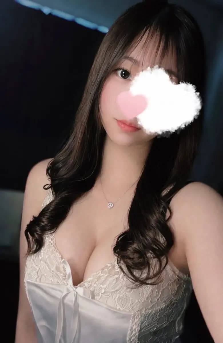 今泉せりな | 学芸大学・自由が丘メンズエステ Brown（ブラウン）の在籍セラピスト学芸大学・自由が丘メンズエステ Brown（ブラウン）