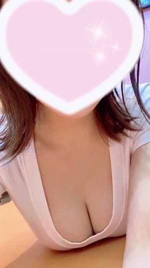 一ノ瀬ことみさんのプロフィール｜五反田で人気のルーム型メンズエステ「Esthe Spa～エステスパ～」