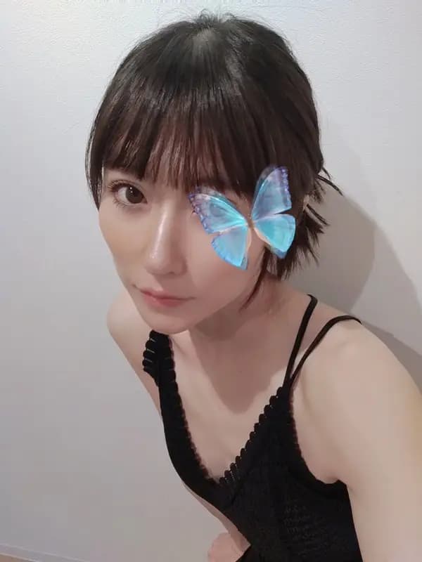 春谷ゆかのプロフィール|田町 浜松町 メンズエステ 『Jean Robin～ジャンロビン～』