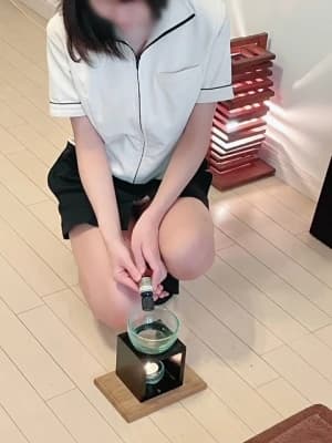 日本橋人形町アロマ・リラクゼーションサロン「Velonica and cradle～ヴェロニカ アンド クレイドル」 | Profile