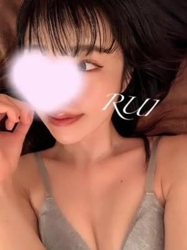 ୨୧花沢ルイ୨୧プロフィール｜銀座・新富町 メンズエステ『Aroma ShouShou』