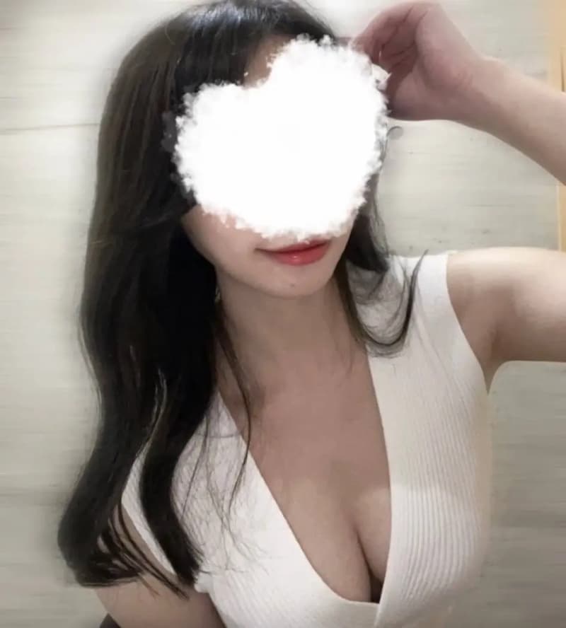 みな