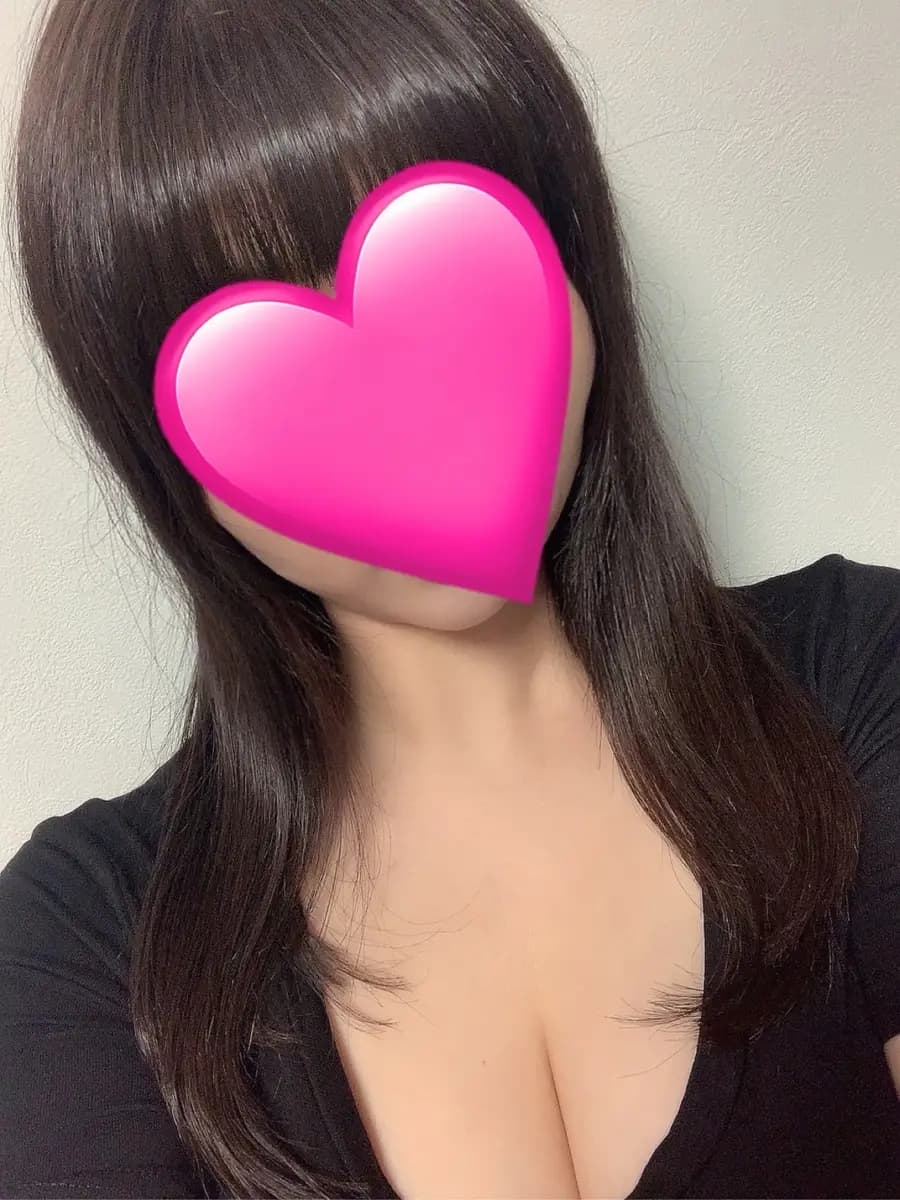 深瀬まき プロフィール｜上野メンズエステ『Grace Tokyo』-上野・御徒町-