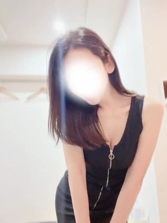 如月れいか | 大塚・日暮里・駒込・池袋・十条 メンズエステ 東京 Le Reve(ルレーヴ) CKの在籍セラピスト