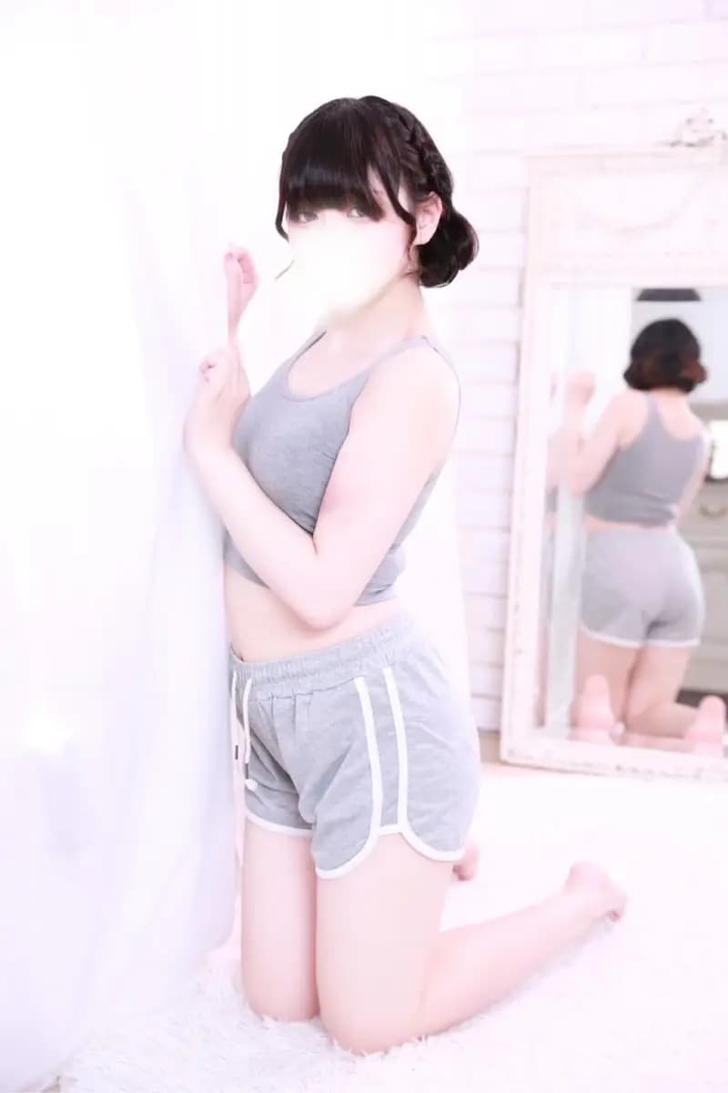 雨宮ゆのん プロフィール｜上野・御徒町 メンズエステ 『メンズエステLabo』
