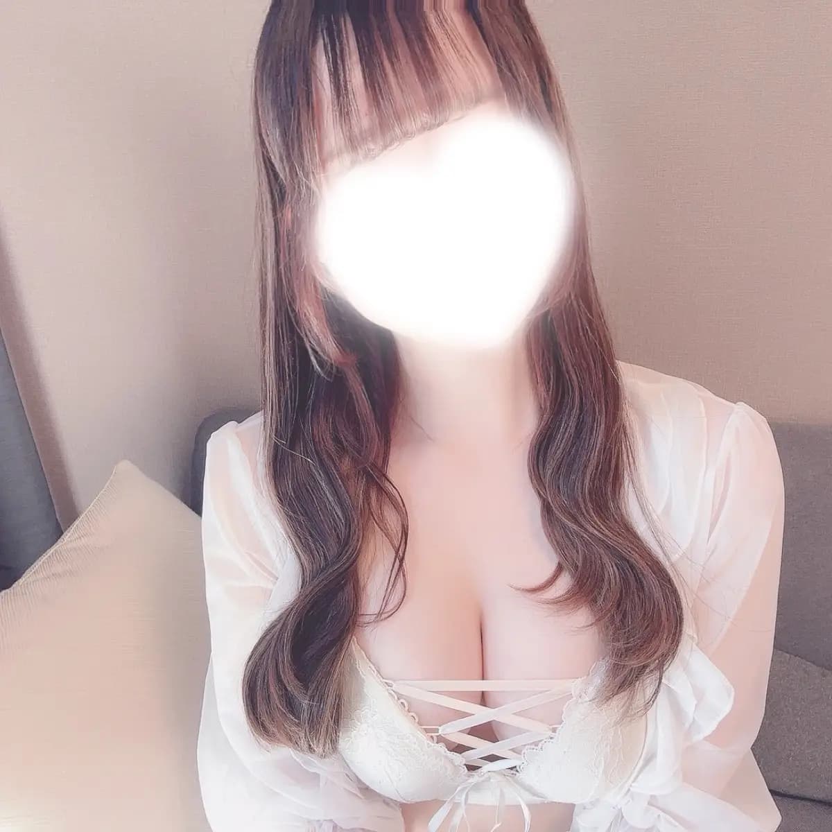 夢乃ひかる プロフィール｜上野・御徒町 メンズエステ 『メンズエステLabo』