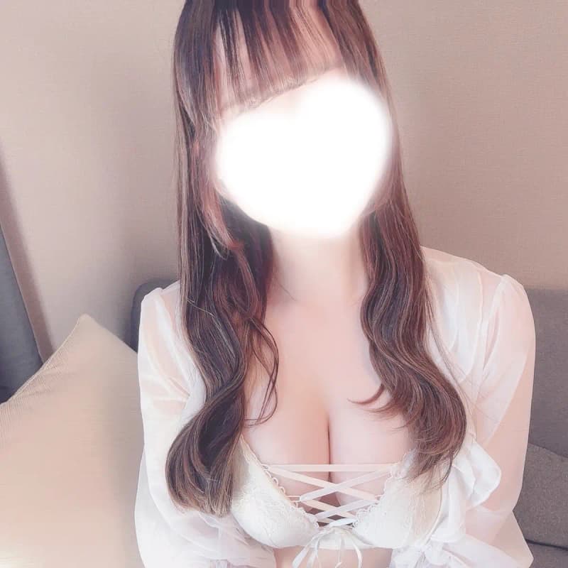 夢乃ひかる