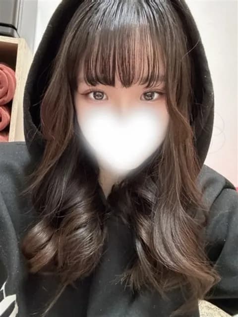 結城じゅなさんのプロフィール｜池袋メンズエステ｜Smile