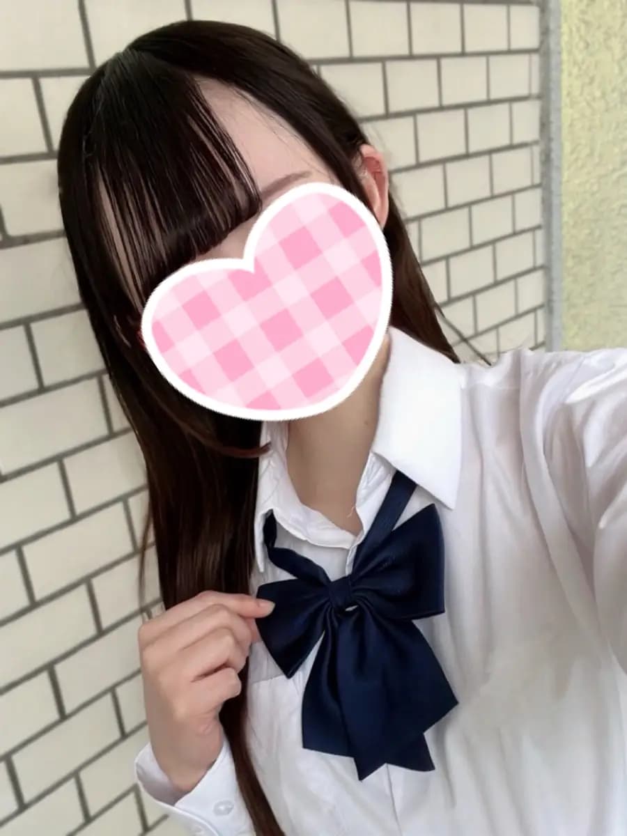 あみなプロフィール|池袋美少女リフレ｜キャンクロ『Cam:Clo』