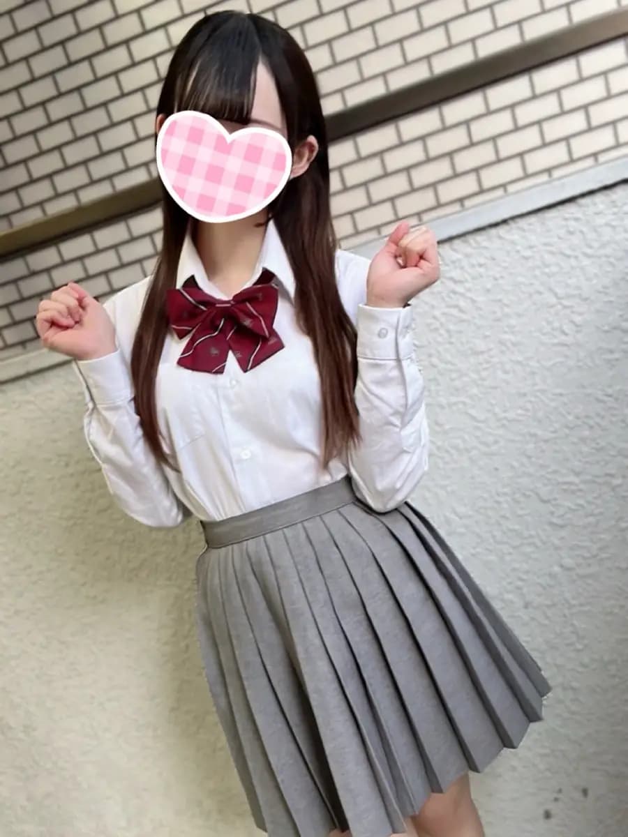 あみなプロフィール|池袋美少女リフレ｜キャンクロ『Cam:Clo』