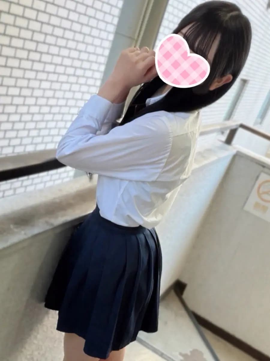 れあプロフィール|池袋美少女リフレ｜キャンクロ『Cam:Clo』