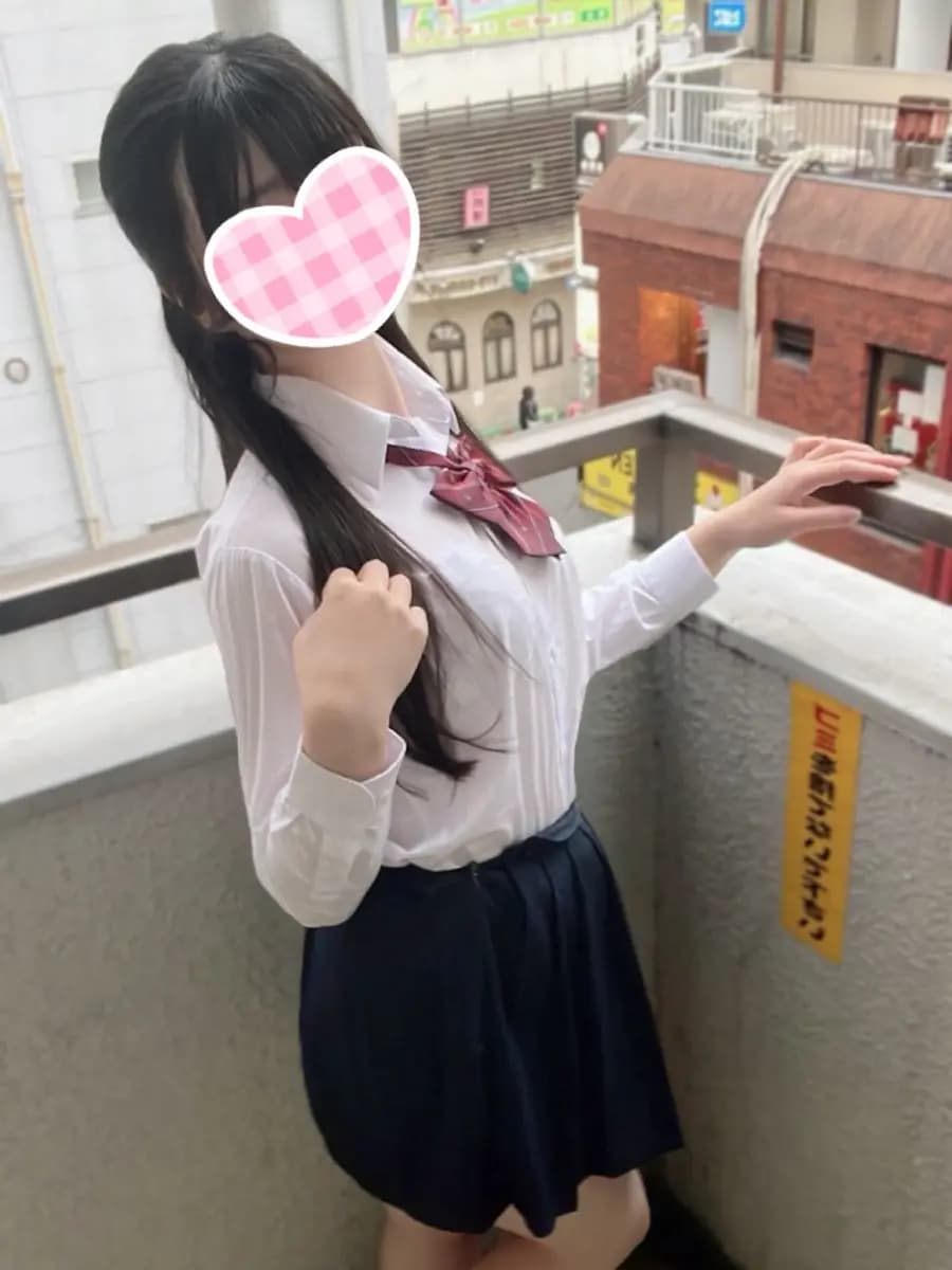 よしのプロフィール|池袋美少女リフレ｜キャンクロ『Cam:Clo』