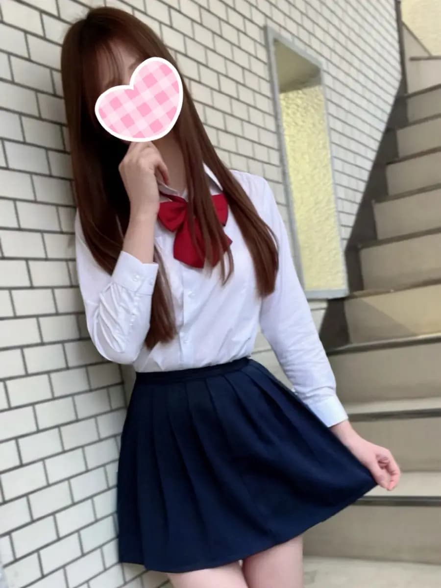 ひとみプロフィール|池袋美少女リフレ｜キャンクロ『Cam:Clo』
