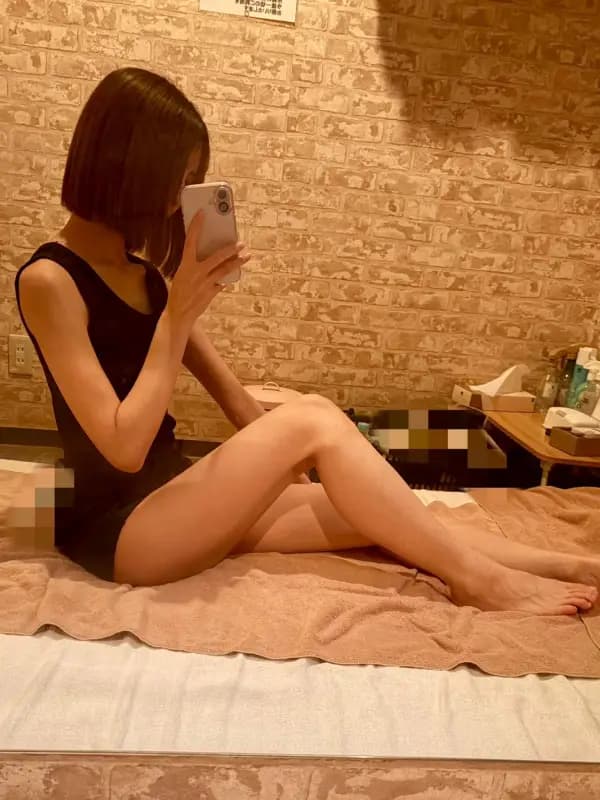 じゅりさんのプロフィール｜ミニスカ天使の癒やしのマッサージ｜池袋メンズエステ LOVE LAND (ラブランド)