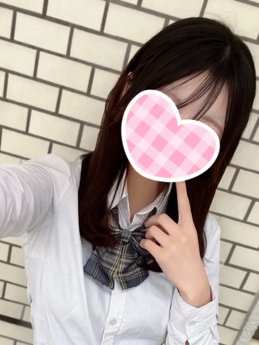 るりプロフィール|池袋美少女リフレ｜キャンクロ『Cam:Clo』