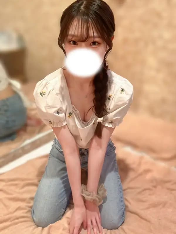 れいさんのプロフィール｜ミニスカ天使の癒やしのマッサージ｜池袋メンズエステ LOVE LAND (ラブランド)