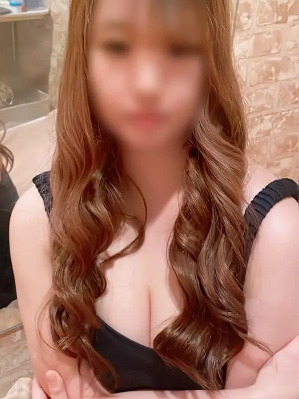 ゆめさんのプロフィール｜ミニスカ天使の癒やしのマッサージ｜池袋メンズエステ LOVE LAND (ラブランド)
