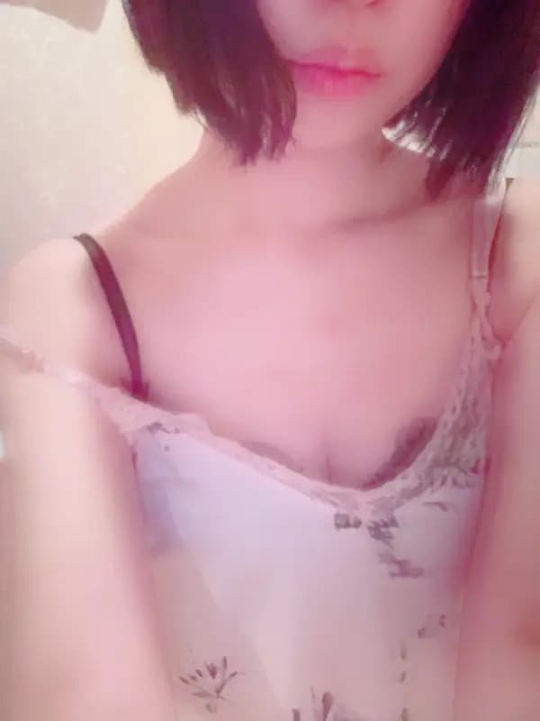 さやかさんのプロフィール｜ミニスカ天使の癒やしのマッサージ｜池袋メンズエステ LOVE LAND (ラブランド)