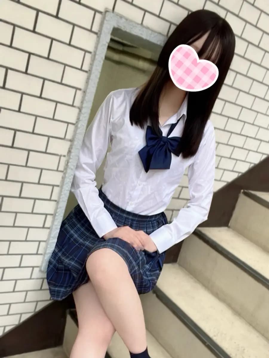 ちはるプロフィール|池袋美少女リフレ｜キャンクロ『Cam:Clo』