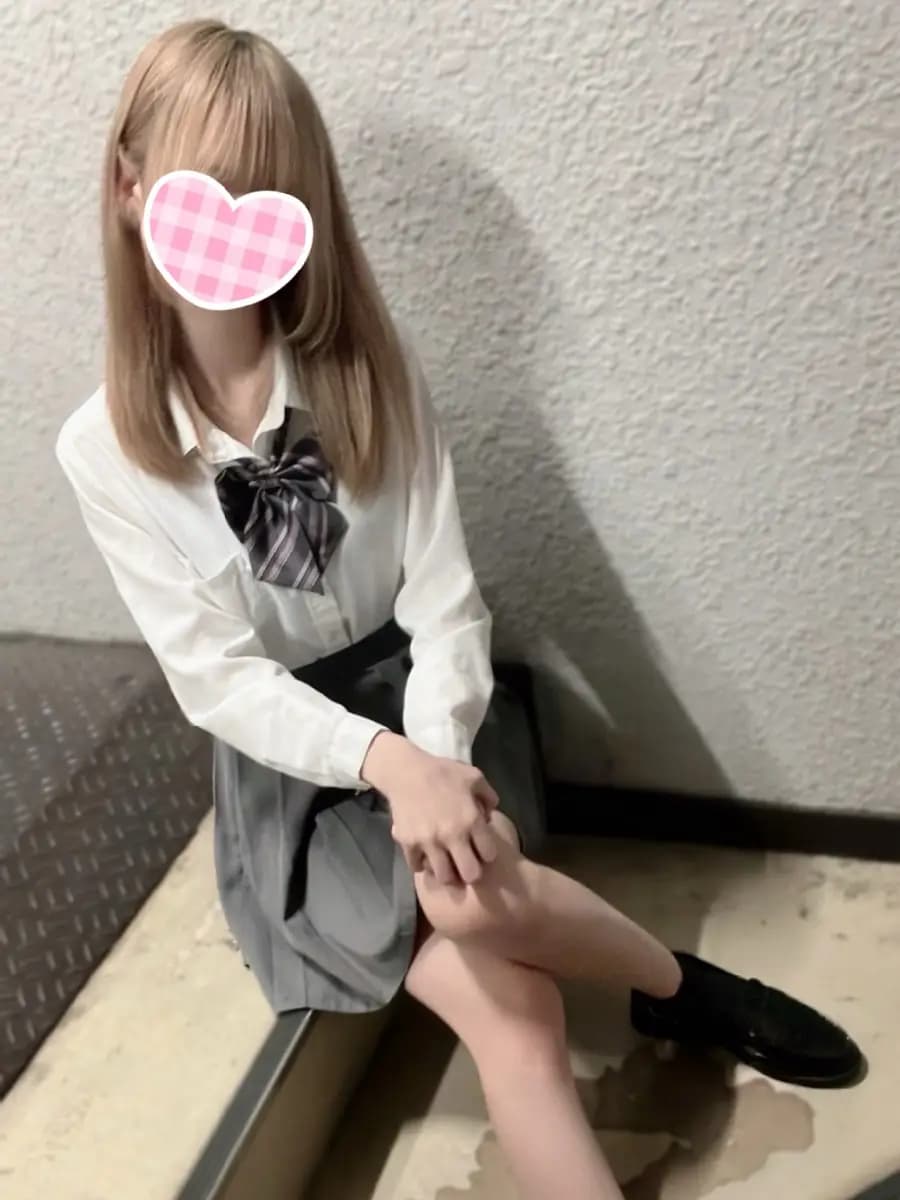 えなプロフィール|池袋美少女リフレ｜キャンクロ『Cam:Clo』